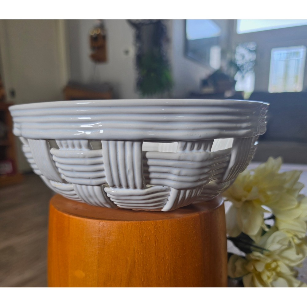 VTG PCCW White Basket Weave Ceramic Bowl 9" Slovenia
